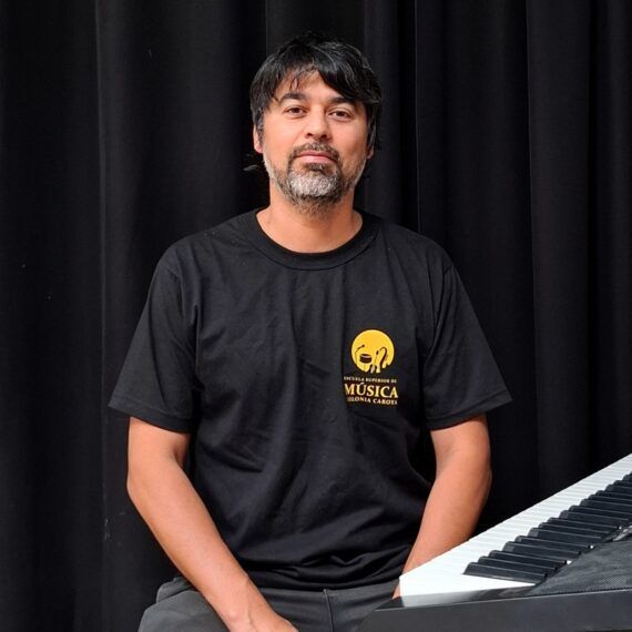 JORGE MARTINEZ